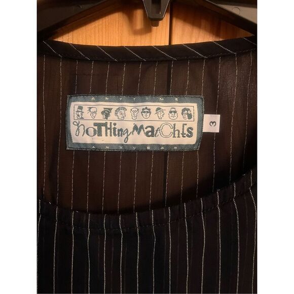 Nothing matchts blouse, size 3 (1538) - Picture 3 of 5